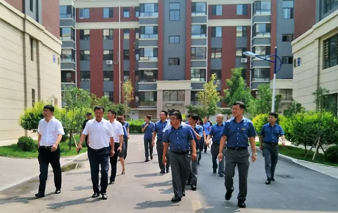 金泰物业金泰春天项目召开专题工作会议(图1) 金泰物业金泰春天项目召开专题工作会议(图1)