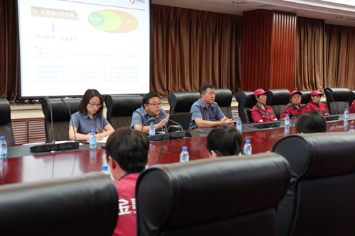 金泰物业召开新员工企业文化培训会(图2) 金泰物业召开新员工企业文化培训会(图2)