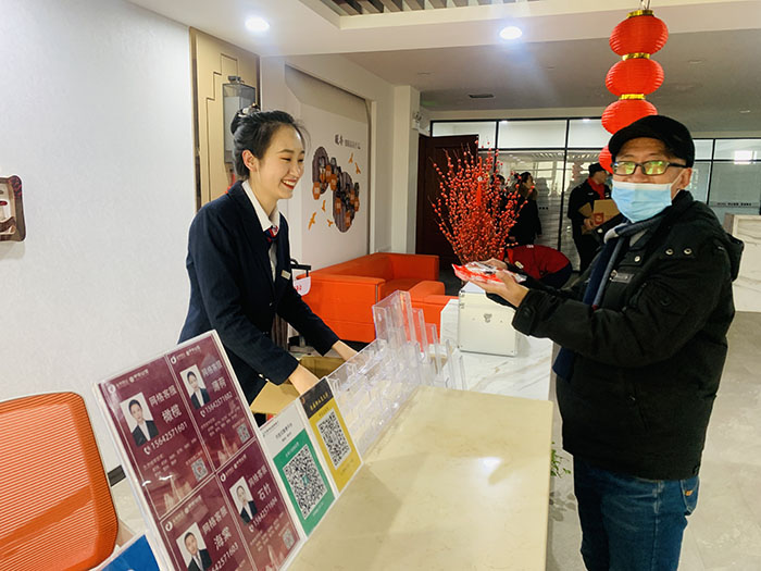 金泰物业各项目与广大业主欢度元宵佳节(图4) 金泰物业各项目与广大业主欢度元宵佳节(图4)
