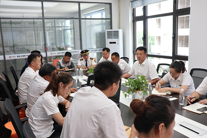 2-210HQ61541H4.jpg