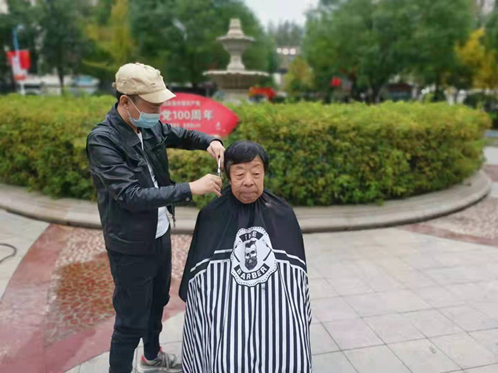 九九重阳节,浓浓敬老情——金泰物业重阳节温暖相伴(图7) 九九重阳节,浓浓敬老情——金泰物业重阳节温暖相伴(图7)