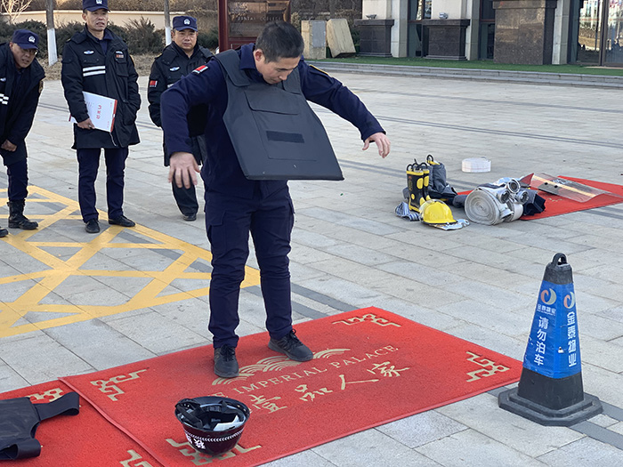 金泰物业2021年度星级秩维员技能竞赛(图3) 金泰物业2021年度星级秩维员技能竞赛(图3)