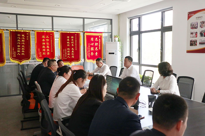 迎国庆,保安全——金泰物业开展国庆安全专项检查(图1) 迎国庆,保安全——金泰物业开展国庆安全专项检查(图1)