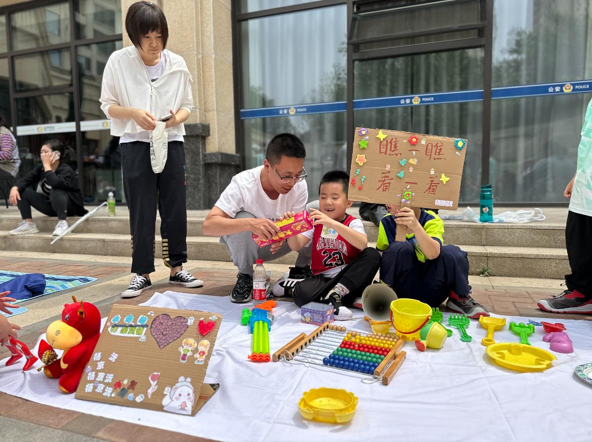六一“泰”快乐,金泰物业开展多彩儿童节活动(图12) 六一“泰”快乐,金泰物业开展多彩儿童节活动(图12)