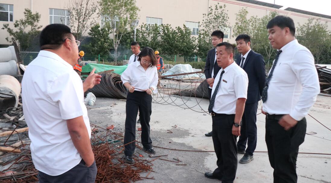 迎国庆、中秋双节专项治安保卫及安全服务检查(图15) 迎国庆、中秋双节专项治安保卫及安全服务检查(图15)
